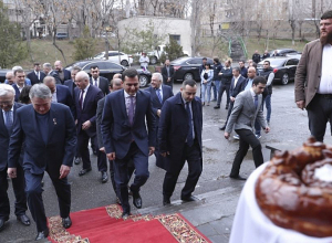 ՌԴ Դաշնային ժողովի պատվիրակությունն այցելել է Ծիծեռնակաբերդի հուշահամալիր