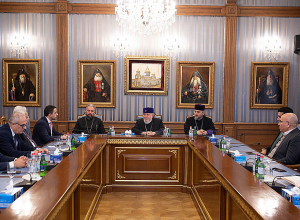 Ամենայն Հայոց Կաթողիկոսն ընդունեց Իրաք-Հայաստան բարեկամական խմբի պատվիրակությանը