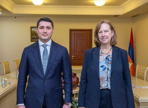 ՀՀ քննչական կոմիտեի նախագահ Արգիշտի Քյարամյանն ընդունել է ՀՀ-ում ԱՄՆ նորանշանակ դեսպան Քրիստինա Քվինին