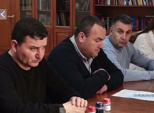 Պետնախարարն ընդունել է «Արցախի պահեստազորի սպաների միություն» անդամներին