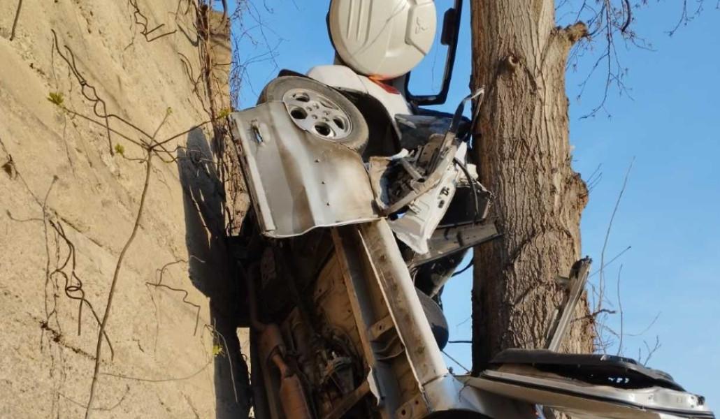 thumbnail_ՃՏՊ Մեղրի-Երևան ավտոճանապարհին. կա զոհ և տուժածներ (3)