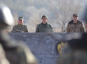 Ջանք չի խնայվելու զինվորական ծառայության, մարտական հերթապահության կրման պայմանները բարելավելու համար․ Պապիկյան