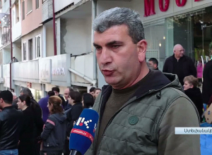 Գնաճը շարունակվում է․ Արցախում մարդիկ հավաքվել եւ բողոքում են