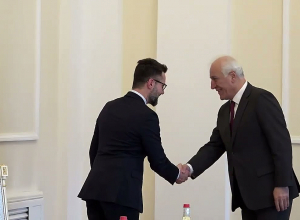 Կխնդրենք ձեզ այդ հավաստի տեղեկությունները փոխանցել այլ երկրների մեր բոլոր գործընկերներին․ նախագահը՝ Լեհաստան-Հայաստան բարեկամական խմբի նախագահին