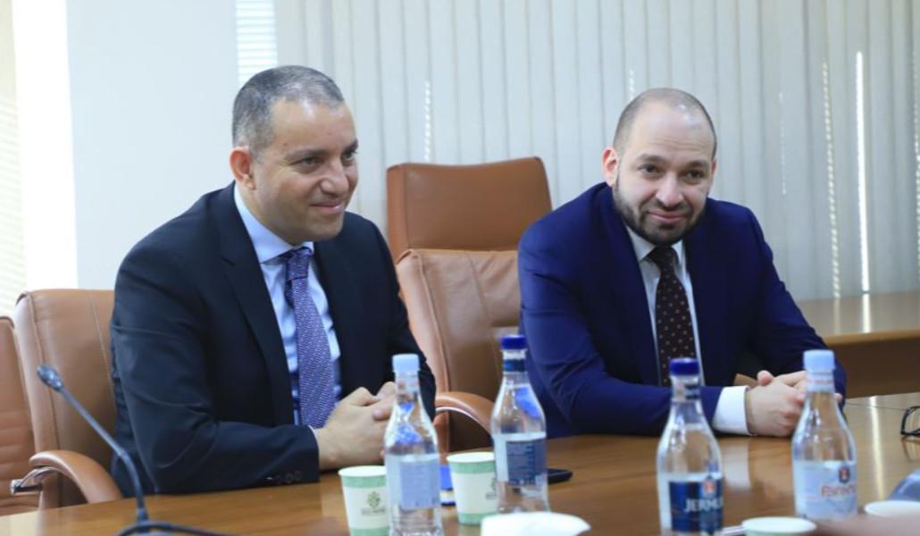 339247982_601103771666447_1153680555617803664_n