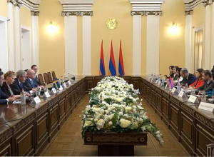 Շվեդիա-Հայաստան բարեկամական խմբի անդամները հանդիպումներ են ունեցել խորհրդարանում