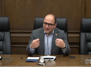 Ո՞ւմ են զեկուցում ԵՄ դիտորդները․ Մամիջանյան