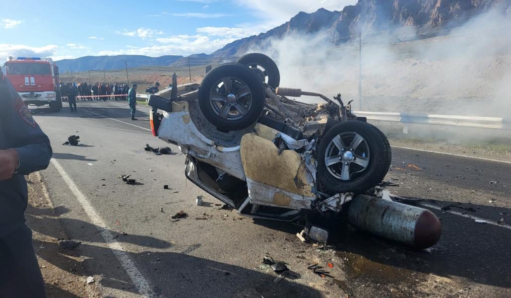 thumbnail_Բախվել են ավտոմեքենաներ․ կան տուժածներ և զոհ (թարմացված) (4)