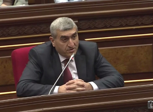 Ամեն տարի փոսալցնելու փոխարեն, ինչու չեք վերանորոգում Աշոցք-Բավրա միջպետական հատվածը