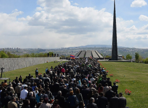 Հայոց ցեղասպանության 108-րդ տարելիցը․ հարգանքի տուրք Ծիծեռնակաբերդում․ ՈՒՂԻՂ