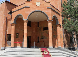 Կաշառք ստանալու, տալու եւ միջնորդության դեպքեր՝ Պոլիտեխնիկական համալսարանի Գյումրու մասնաճյուղում․ 22 անձի մեղադրանք է ներկայացվել