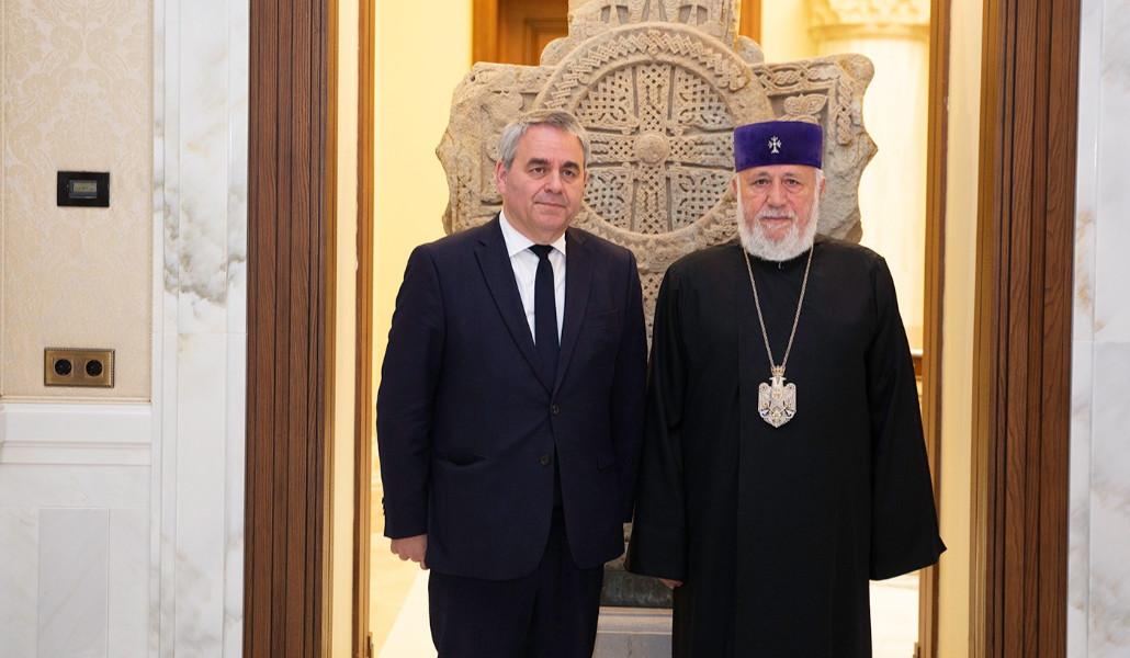 326553565_609007757606362_7999767790555172407_n