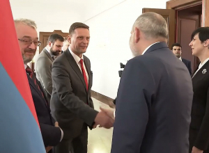 Վարչապետը հանդիպել է Չեխիայի խորհրդարանի Պատգամավորների պալատի նախագահ Մարկետա Պեկարովա Ադամովային