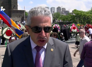 ՀՀ-ն  և Ադրբեջանը գնում են բանակցությունների մի մայրաքաղաքում, որը պատերազմում է ՌԴ-ի հետ․ Ղազարյան