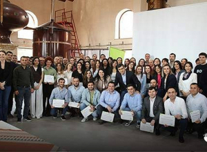UCOM'S LEAD LEADERSHIP PROGRAM FOR MIDDLE MANAGERS HAS PRODUCED ITS FIRST GRADUATES