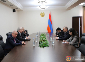 Գրիգորյանը և Խովաևը քննարկել են Հայաստանի և Ադրբեջանի հարաբերությունների կարգավորման շուրջ ընթացող վերջին զարգացումներ