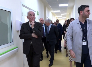 Նախագահ Վահագն Խաչատուրյանն այցելել է «Ուիգմոր հիվանդանոց երեխաների համար» բժշկական կենտրոն