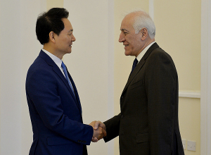 Վահագն Խաչատուրյանն ընդունել է Կորեայի Հանրապետության նախագահի հատուկ բանագնաց Չան Սոն Մինին