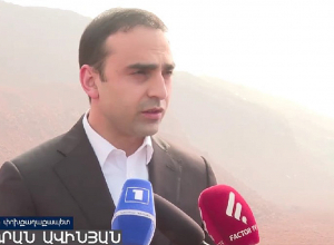 Տիգրան Ավինյանը հետեւել է Նուբարաշենի աղբավայրում հրդեհաշիջման աշխատանքներին