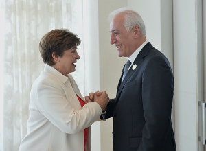 Ваагн Хачатурян встретился с директором-распорядителем Международного валютного фонда Кристалиной Георгиевой