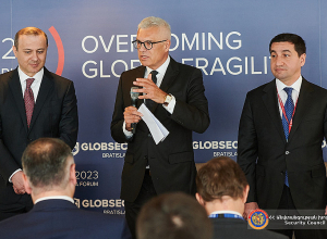 Секретарь СБ принял участие в панельной дискуссии с помощником Президента Азербайджана в рамках «GLOBSEC 2023 Bratislava Forum»