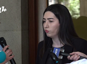 Если чёрные «плёнки» с государственных автомобилей пока не сняли, значит, скоро снимут: замминистра