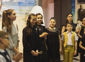 Լավ նայեք այս երեխաներին, մեր ոսկե ֆոնդն են․Կարեն Դեմիրճյանի հովանավորած ծրագիրը շարունակվում է