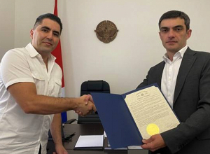 Принятая Палатой представителей штата Аризона прокламация в поддержку права Арцаха на самоопределение передана министру иностранных дел Арцаха