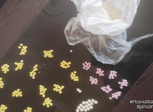 «Դատապարտյալների հիվանդանոց»-ից այլ հիմնարկ տեղափոխվող դատապարտյալի մոտից հայտնաբերվել են մեծ քանակությամբ կասկածելի դեղահաբեր