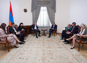 Мгер Григорян обсудил с Тойво Клааром перспективы восстановления железнодорожного сообщения Ерасх-Джульфа-Мегри-Горадиз