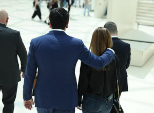 Իմ ընտանիքի անդամները պետության և հարկատուների հաշվին ոչ ինքնթիռի և ոչ էլ մետրոյի տոմս չեն գնել ու չենք գնում․ Ալեն Սիմոնյան