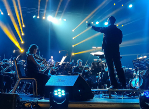 Հրաշալի ռոք համերգ՝ սիմֆոնիկի կատարմամբ