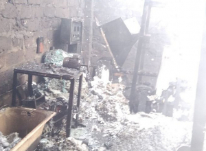 Նաիրիտ գործարանի դիմաց՝ արտադրամասում, հրդեհ է բռնկվել. դեպքի վայր է մեկնել  չորս մարտական հաշվարկ