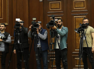 ԱԺ-ում հայտարարությունների ժամ է․ ՈՒՂԻՂ