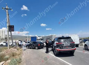 Կաքավաձորցիները փակել են Երևան-Գյումրի ճանապարհը․ Shamshyan.com