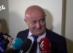 Ես գոհ չեմ․ Հովիկ Աղազարյան