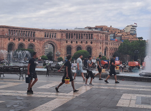 Առավոտից Հանրապետության հրապարակում «վտանգավոր» է