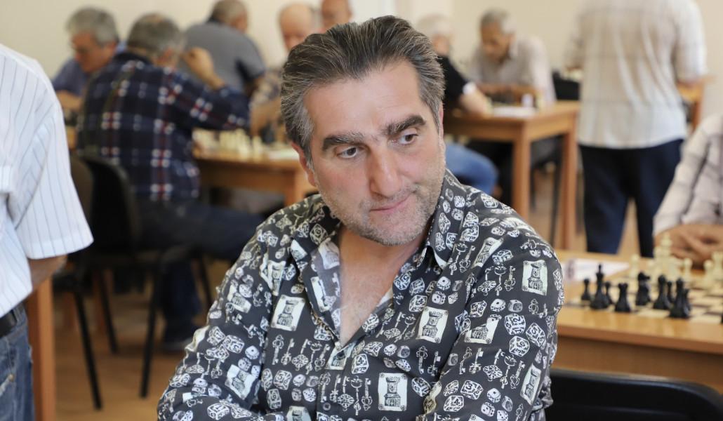 thumbnail_a1+chess (1)