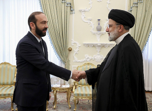 Мирзоян представил президенту Ирана последние развития в процессе нормализации армяно-азербайджанских отношений