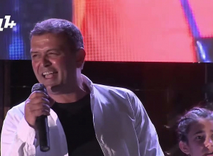 «Հերոս տղերքը մեր». Արսեն Սաֆարյանի կատարումը Ազատության հրապարակում