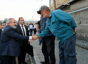 Վարչապետը Գեղարքունիքի մարզում ծանոթացել է տարբեր համայնքներում իրականացվող ծրագրերի ընթացքին