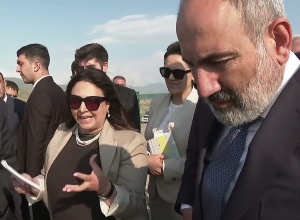 Շողակաթ բնակավայրում վարչապետը ծանոթացել է խելացի ոռոգման համակարգի կառուցման ընթացքին