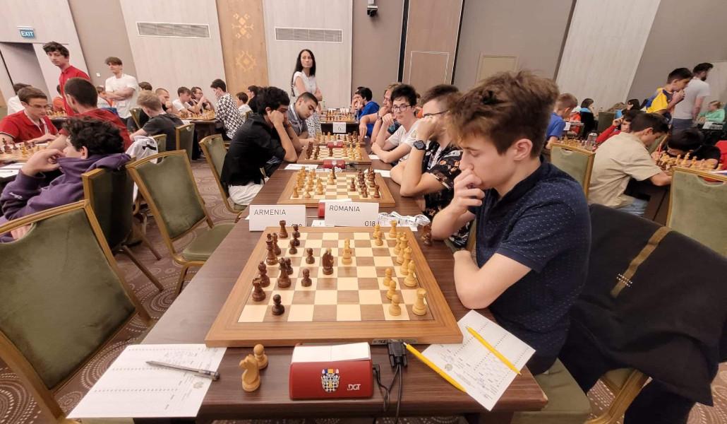 thumbnail_a1+chess (2)