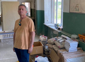 Դեսպան Պյոտր Սկվեչինսկին այցելել է Սյունիքի մարզի Տեղ գյուղի թիվ 2 դպրոց