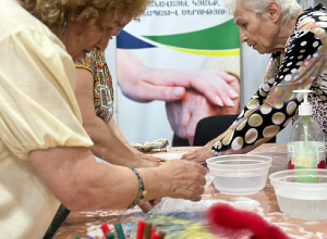 «Տարիքը խոչընդոտ չէ». մեծահասակների մշակութային կրթությանն ուղղված ծրագիրն ամփոփվել է ցուցահանդեսով