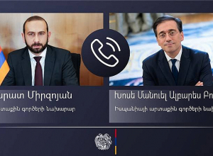 Արարատ Միրզոյանը հեռախոսազրույց է ունեցել Իսպանիայի Թագավորության ԱԳ նախարար Խոսե Մանուել Ալբարես Բուենոյի հետ