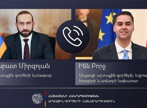 Мирзоян проинформировал своего коллегу о событиях в регионе, произошедших после его официального визита на Мальту
