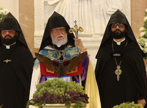 Մեզ համար տարօրինակ է Արցախի ներկայիս կացության պայմաններում Հայաստանի ժողովրդի լռությունը․ Արամ Ա