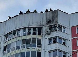 Մերձմոսկվայում 2 ԱԹՍ է խոցվել. կոտրվել են բարձրահարկ շենքի ապակիներ, վնասվել մեքենաներ