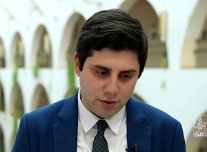 Ապամոնտաժվել են Բաղրամյան պողոտայի գովազդային վահանակները